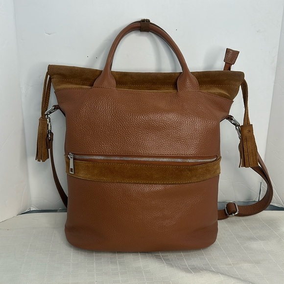 FIORDALISO Made in ITILY CONVERTIBLE HOBO, TOTE OR BACKPACK BAG - Picture 1 of 9